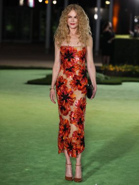 Rodarte elbisesi giyen aktris Nicole Kidman, 25 Eylül 2021 'de ABD' nin Kaliforniya eyaletinin Los Angeles kentinde bulunan Akademi Sinema Filmleri Müzesi 'nin açılış galasına geldi.. 