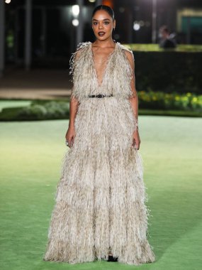 Dior elbisesi giyen aktris Tessa Thompson, 25 Eylül 2021 'de ABD' nin Kaliforniya eyaletinin Los Angeles kentinde bulunan Akademi Sinema Filmleri Müzesi 'nin açılış galasına geldi.. 
