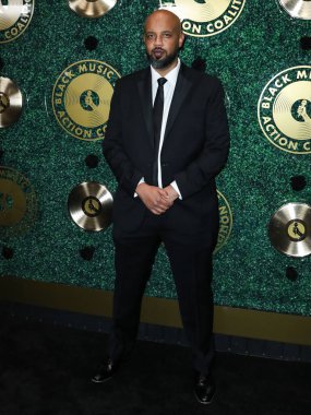 Tuma Basa, 23 Eylül 2021 tarihinde Batı Hollywood, Los Angeles, Kaliforniya, ABD 'de 1 Hotel West Hollywood' da düzenlenen 1. Yıllık Siyahi Müzik Eylem Koalisyonu Müzik Ödülleri 'ne geldi.. 