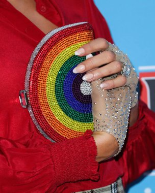 Televizyon kişiliği Paris Hilton, Los Angeles Çocuk Hastanesi 'nin 16. Yıllık Oyuncak Yolu' na geldi. Sunuculuğunu Kathy Hilton, Paris Hilton ve Nicky Hilton Rothschild 21 Eylül 2021 'de Batı Hollywood, Los Angeles' ta bulunan Abbey Food and Bar 'da gerçekleştirdiler. 