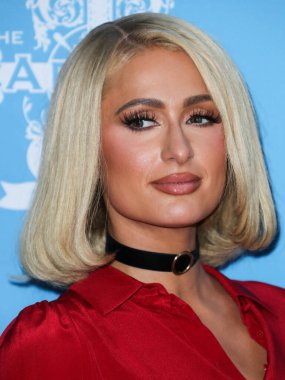 Televizyon kişiliği Paris Hilton, Los Angeles Çocuk Hastanesi 'nin 16. Yıllık Oyuncak Yolu' na geldi. Sunuculuğunu Kathy Hilton, Paris Hilton ve Nicky Hilton Rothschild 21 Eylül 2021 'de Batı Hollywood, Los Angeles' ta bulunan Abbey Food and Bar 'da gerçekleştirdiler. 
