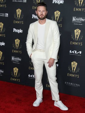 Televizyon kişiliği Bobby Berk, 17 Eylül 2021 'de Kuzey Hollywood, Los Angeles, Kaliforniya, ABD' de düzenlenen Televizyon Sanatları ve Bilimleri Akademisi 'nde düzenlenen 73. Emmy Ödülü adaylarını onurlandırmak için Televizyon Akademisi' nin resepsiyonuna geldi..