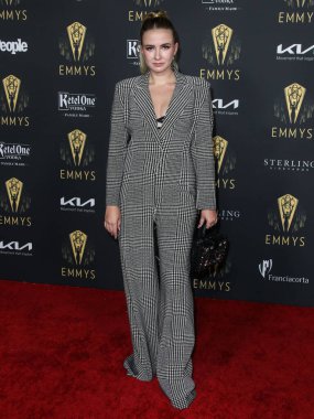 Aktris Eliza Bennett, 17 Eylül 2021 'de Kuzey Hollywood, Los Angeles, Kaliforniya, ABD' de düzenlenen Televizyon Sanatları ve Bilimleri Akademisi 'nde düzenlenen 73. Emmy Ödüllü Adaylar Resepsiyonuna geldi..