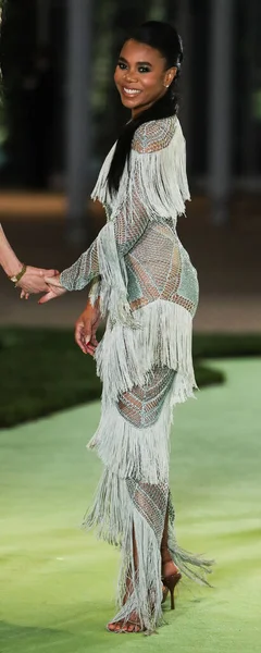 Atriz Regina Hall Vestindo Vestido Julien Macdonald Gabriela Gonzalez Chega — Fotografia de Stock