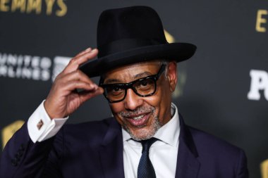 Aktör Giancarlo Esposito, 17 Eylül 2021 'de Kuzey Hollywood, Los Angeles, Kaliforniya, ABD' de düzenlenen The Academy of Television Arts and Sciences 'ta düzenlenen 73. Emmy Ödülü adaylarını onurlandırmak için Televizyon Akademisi resepsiyonuna geldi..