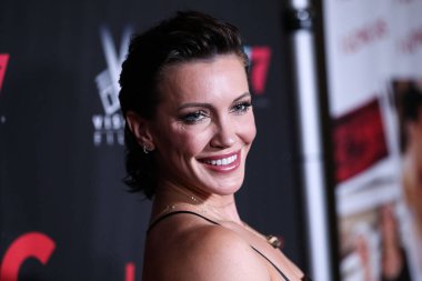 Aktris Katie Cassidy, 13 Eylül 2021 'de Hollywood, Los Angeles, Kaliforniya, ABD' deki Harmony Gold Theater 'da düzenlenen 