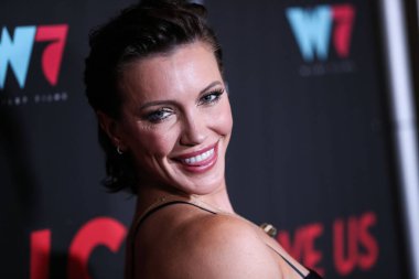 Aktris Katie Cassidy, 13 Eylül 2021 'de Hollywood, Los Angeles, Kaliforniya, ABD' deki Harmony Gold Theater 'da düzenlenen 