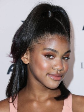 Cali Taylor, 11 Eylül 2021 'de Beverly Hilton Oteli' nde düzenlenen 12. Geleneksel Mükemmel Kadın Gibi Vakfı ve Moda Gösterisi 'ne katıldı.. 