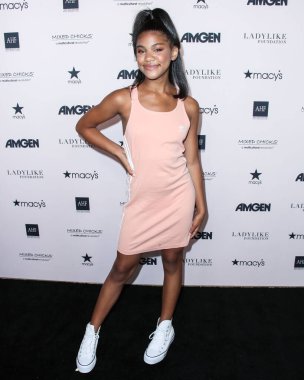 Cali Taylor, 11 Eylül 2021 'de Beverly Hilton Oteli' nde düzenlenen 12. Geleneksel Mükemmel Kadın Gibi Vakfı ve Moda Gösterisi 'ne katıldı.. 