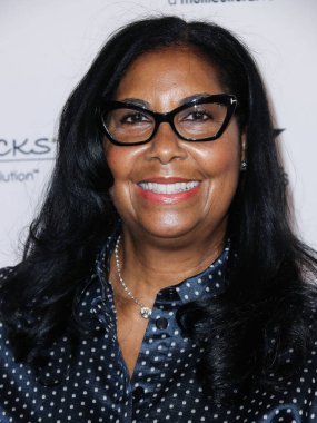 Cookie Johnson, 11 Eylül 2021 'de Beverly Hilton Oteli' nde düzenlenen 12. Geleneksel Mükemmel Kadın Gibi Vakfı ve Moda Gösterisi 'ne geldi.. 