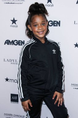 Journey Scott, 11 Eylül 2021 'de Beverly Hilton Oteli' nde düzenlenen 12. Geleneksel Mükemmel Kadın Gibi Vakfı ve Moda Şovu 'na geldi.. 