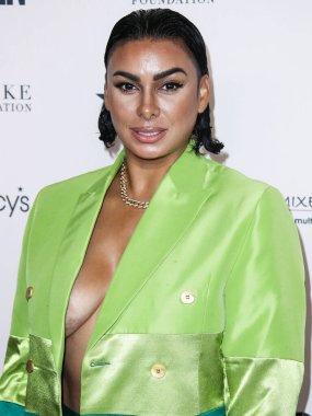 Televizyon kişiliği Laura Govan, 11 Eylül 2021 'de Beverly Hilton Oteli' nde düzenlenen 12. Geleneksel Kadın Gibi Vakıf Ödülleri ve Moda Gösterisi 'ne katıldı.. 