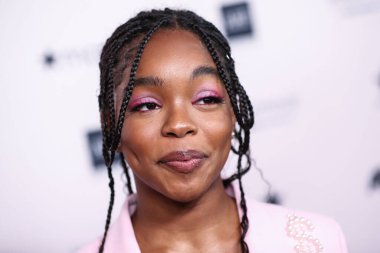 Moschino 'yu giyen aktris Marsai Martin, 11 Eylül 2021' de Beverly Hilton Hotel 'de düzenlenen 12. Geleneksel Kadın Gibi Kadın Ödülleri ve Moda Gösterisi' ne katıldı.. 