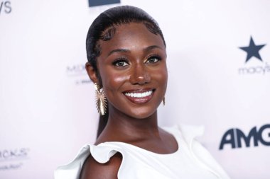 Tondalaya Smith, 11 Eylül 2021 'de Beverly Hilton Oteli' nde düzenlenen 12. Geleneksel Mükemmel Kadın Gibi Vakfı ve Moda Gösterisi 'ne katıldı..