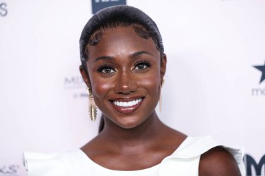 Tondalaya Smith, 11 Eylül 2021 'de Beverly Hilton Oteli' nde düzenlenen 12. Geleneksel Mükemmel Kadın Gibi Vakfı ve Moda Gösterisi 'ne katıldı..