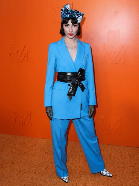 Rapper Qveen Herby Arrives Marcell Von Berlin Spring Summer 2021 — Stock Photo, Image