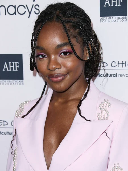 Moschino 'yu giyen aktris Marsai Martin, 11 Eylül 2021' de Beverly Hilton Hotel 'de düzenlenen 12. Geleneksel Kadın Gibi Kadın Ödülleri ve Moda Gösterisi' ne katıldı.. 