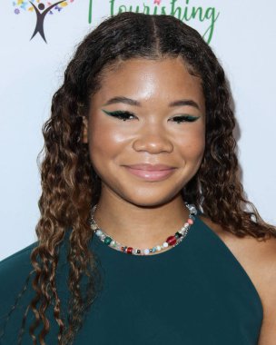 Aktris Storm Reid, 20 Ağustos 2021 'de Beverly Hilton Oteli' nde düzenlenen 21. Harold ve Carole Pompa Vakfı Galasına geldi.. 