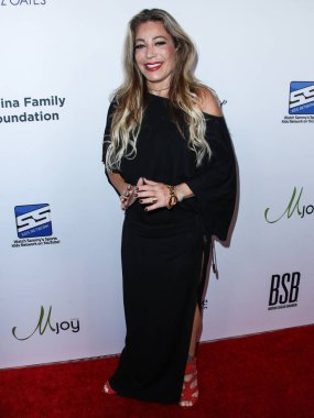 Şarkıcı / söz yazarı Taylor Dane, 20 Ağustos 2021 'de Beverly Hilton Hotel' de düzenlenen 21. Geleneksel Harold ve Carole Pompa Vakfı Galasına geldi.. 