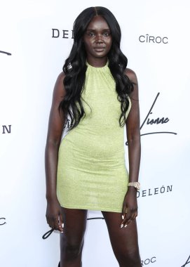 Model Duckie Thot, 15 Ağustos 2021 'de Los Angeles, Kaliforniya' da düzenlenen Lionne Sonbahar / Kış Moda Şovu 'na geliyor..