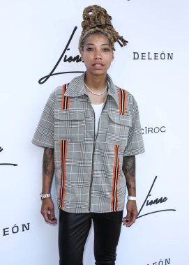 Umut, Lionne Sonbaharı / Kış 2021 Moda Şovu 'na ulaştı. 15 Ağustos 2021' de Los Angeles, Kaliforniya, ABD 'de The Ebell' de düzenlendi..