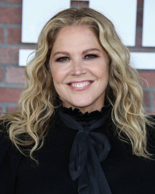 Aktris Mary McCormack, 10 Ağustos 2021 'de Los Angeles, Kaliforniya, ABD' de bulunan 2137 Sacramento Caddesi 'nde düzenlenen STARZ' s 'Heels' in Los Angeles galasına geldi..