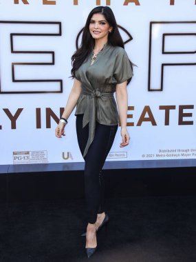 Şarkıcı Ana Barbara, 8 Ağustos 2021 'de Westwood, Los Angeles, Kaliforniya, ABD' deki Regency Village Theatre 'da düzenlenen MGM' nin 'Saygı' nın Los Angeles galasına geldi.. 