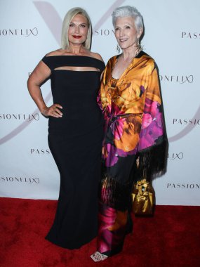 Tosca Musk ve annesi Maye Musk, 17 Temmuz 2021 'de Santa Monica, Los Angeles, Kaliforniya, ABD' de düzenlenen Passionflix 'in ikinci sezonunun Los Angeles galasına geldiler..
