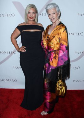 Tosca Musk ve annesi Maye Musk, 17 Temmuz 2021 'de Santa Monica, Los Angeles, Kaliforniya, ABD' de düzenlenen Passionflix 'in ikinci sezonunun Los Angeles galasına geldiler..