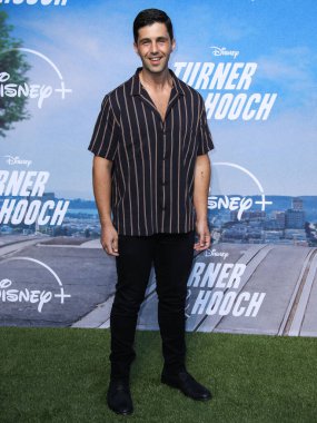 Aktör Josh Peck, 15 Temmuz 2021 'de Westfield Century City AVM' de düzenlenen Disney + 'Turner & Hooch' Los Angeles Premiere Organizasyonu 'na katıldı.. 