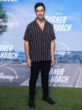 Aktör Josh Peck, 15 Temmuz 2021 'de Westfield Century City AVM' de düzenlenen Disney + 'Turner & Hooch' Los Angeles Premiere Organizasyonu 'na katıldı.. 