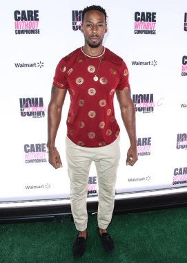 Michael Franklin, 18 Haziran 2021 'de Hyde Sunset Kitchen + Cocktails' da düzenlenen UOMA Güzellik Ayı ve Haziran ayının açılış etkinliğine katılıyor..