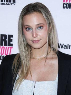 Reagan Yorke, 18 Haziran 2021 'de Hyde Sunset Kitchen + Cocktails' da düzenlenen UOMA Güzellik Ayı ve Haziran ayının açılış etkinliğine katılıyor..