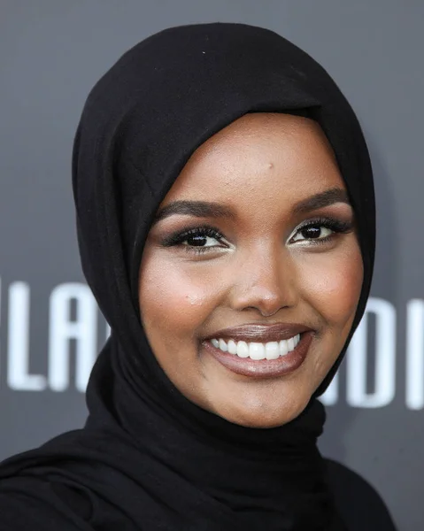 Modelo Halima Aden Llega Los Premios Anuales Internacionales Mujeres Del — Foto de Stock