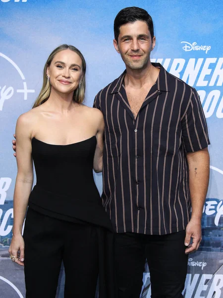 Ator Josh Peck Chega Disney Turner Hooch Los Angeles Premiere — Fotografia de Stock