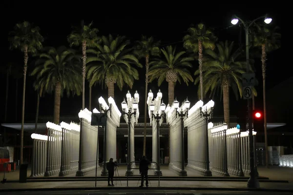 Eine Außenansicht Der Straßenlaternen Installation Urban Light Vor Dem Los — Stockfoto