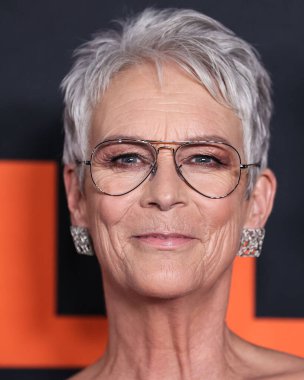 Amerikalı aktris Jamie Lee Curtis (Barones Haden-Guest), 11 Ekim 2022 'de Hollywood, Los Angeles, Kaliforniya, ABD' deki TCL Çin Tiyatrosu 'nda düzenlenen Universal Pictures and Blumhouse Productions' Halloween Ends 'in dünya prömiyerine geldi..