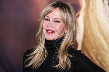 Amerikalı aktris ve film yapımcısı Melanie Griffith, 11 Ekim 2022 'de Hollywood, Los Angeles, Kaliforniya, ABD' de düzenlenen TCL Çin Tiyatrosu IMAX 'te düzenlenen Universal Pictures and Blumhouse Productions' Halloween Ends 'in dünya prömiyerine geldi.