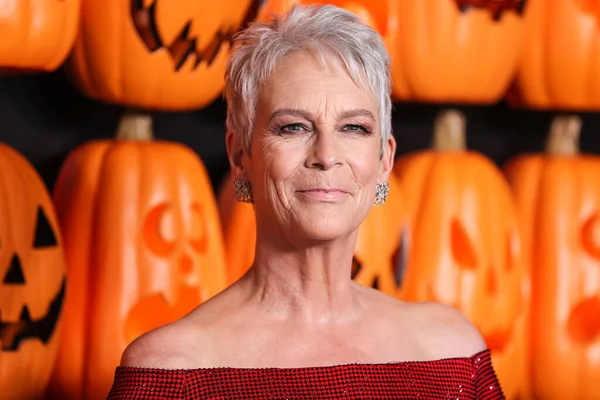 Amerikalı aktris Jamie Lee Curtis (Barones Haden-Guest), 11 Ekim 2022 'de Hollywood, Los Angeles, Kaliforniya, ABD' deki TCL Çin Tiyatrosu 'nda düzenlenen Universal Pictures and Blumhouse Productions' Halloween Ends 'in dünya prömiyerine geldi..