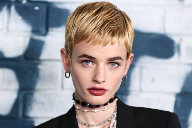 İngiliz aktris Esther Rose McGregor (Esther-Rose McGregor), 13 Ekim 2022 'de Hollywood, Los Angeles, Kaliforniya' da Retan Hotel 'deki No Vacancy' de düzenlenen Amazon Freevee 'nin' High School 'House Party' sine geldi..