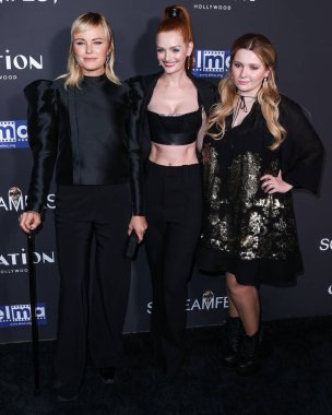 İsveçli-Amerikalı aktris ve model Malin Kerman (Malin Akerman), Amerikalı model Lydia Hearst ve Amerikalı aktris Abigail Breslin, The Avenue Entertainment 'in 