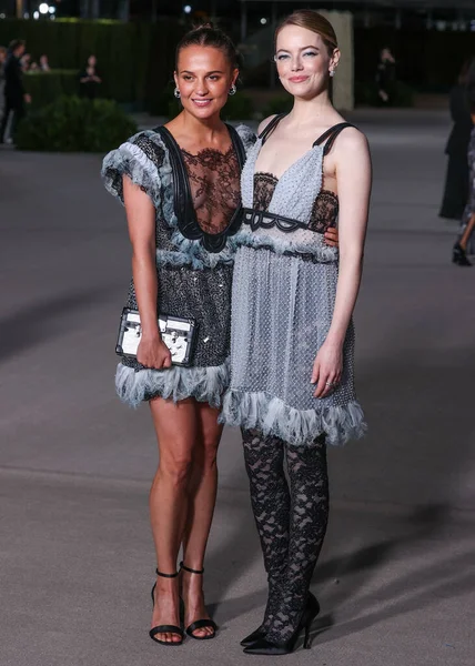 Alicia Vikander Emma Stone Arrive 2Nd Annual Academy Museum Motion — Stock Photo, Image