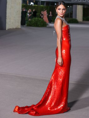 Eiza Gonzlez (Eiza Gonzalez), 15 Ekim 2022 tarihinde ABD 'nin Kaliforniya eyaletinin Los Angeles kentinde bulunan Akademi Sinema Filmleri Müzesi' nde Rolex tarafından sunulan 2..