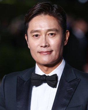 Lee Byung-hun, 15 Ekim 2022 'de ABD' nin Kaliforniya eyaletinin Los Angeles kentinde bulunan Akademi Sinema Müzesi 'nde Rolex tarafından sunulan 2..