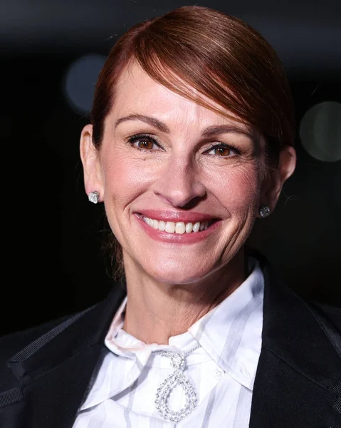 Julia Roberts Chega 2Nd Annual Academy Museum Motion Pictures Gala — Fotografia de Stock