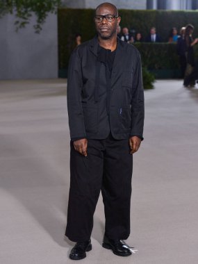 Sir Steve McQueen, 15 Ekim 2022 'de ABD' nin Kaliforniya eyaletinin Los Angeles kentinde bulunan Akademi Sinema Filmleri Müzesi 'nde Rolex tarafından sunulan 2..