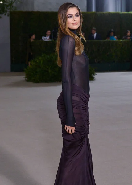 Kaia Gerber Chega 2Nd Annual Academy Museum Motion Pictures Gala — Fotografia de Stock