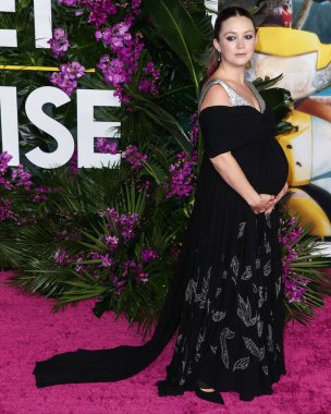 Louis Vuitton giyimli Amerikalı aktris Billie Lourd, 17 Ekim 2022 'de Westwood, Los Angeles, Kaliforniya, ABD' deki Regency Village Theatre 'da düzenlenen Universal Pictures' Ticket To Paradise 'ın Los Angeles galasına geldi..