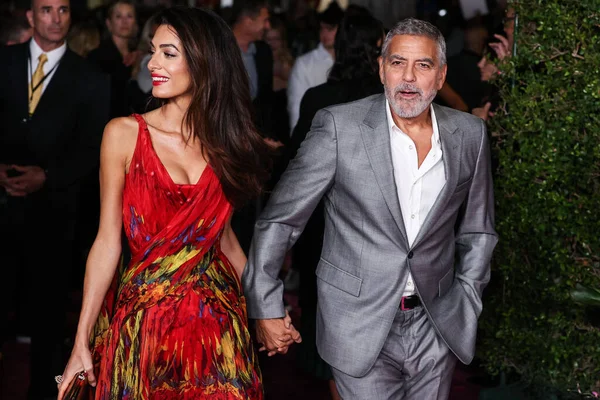 Amal Alamuddin Clooney Vistiendo Vestido Alexander Mcqueen Esposo Actor Cineasta — Foto de Stock