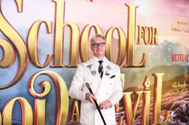 Amerikalı aktör, yönetmen, komedyen ve film yapımcısı Paul Feig, 18 Ekim 2022 'de Westwood, Los Angeles, Kaliforniya, ABD' deki Regency Village Theatre 'da düzenlenen Netflix' in 